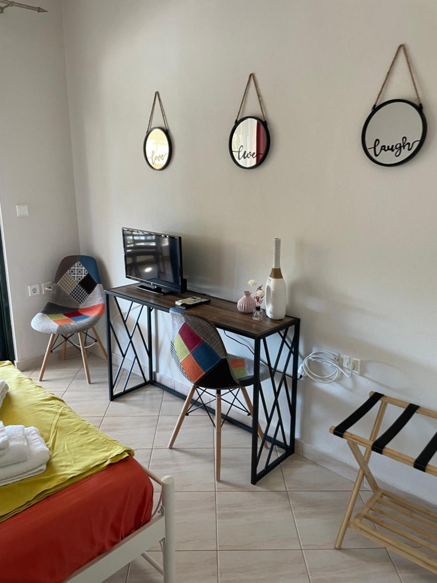 Studio Στην Νέα Χιλή Με Θέα Στην Θάλασσα Néa Khilí Buitenkant foto